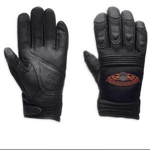 Motorcycle gloves